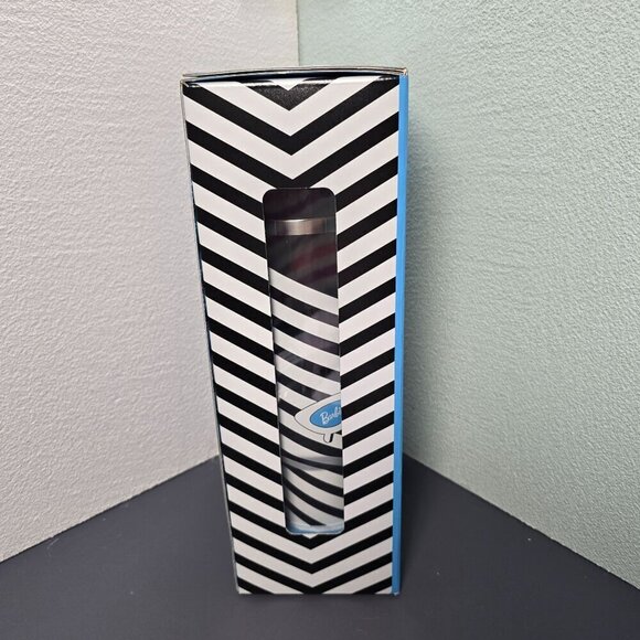 Barbie X Stanley The Original 1959 40 oz Tumbler Limited Edition NIB - Picture 2 of 4